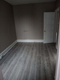 5640 Malcolm St photo'