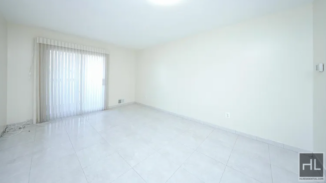 459 Klondike Ave in Staten Island, NY - Building Photo - Building Photo
