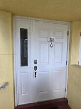 2510 SE 19th Pl in Homestead, FL - Building Photo - Building Photo