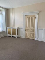 529 S Centre St in Pottsville, PA - Building Photo