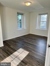 1084 S Hanover St in Pottstown, PA - Building Photo - Building Photo