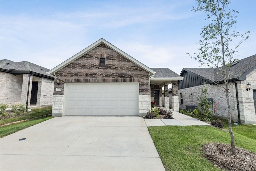 716 Caraway Dr in McKinney, TX - Building Photo
