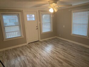 510 Cedar St in Springfield, NE - Building Photo - Building Photo