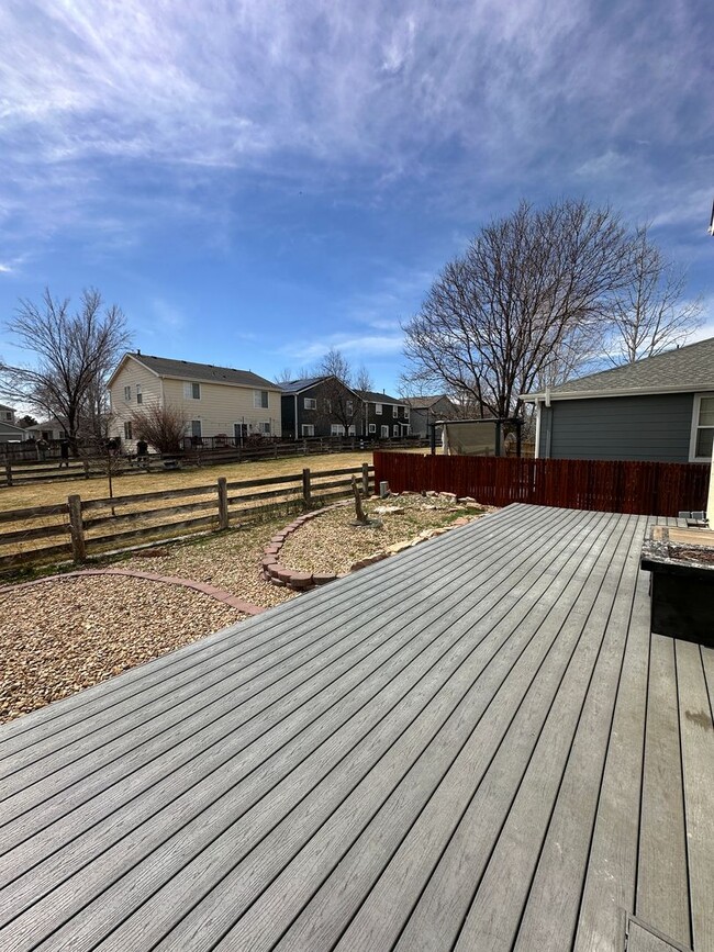 16498 E Phillips Pl in Englewood, CO - Building Photo - Building Photo