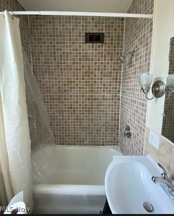 1242 Ridge Ave, Unit Apt 2 in Steubenville, OH - Building Photo - Building Photo