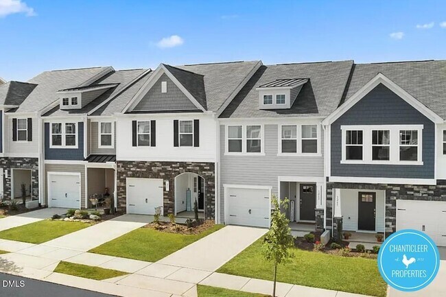 40 Amaryllis Ln in Angier, NC - Foto de edificio - Building Photo