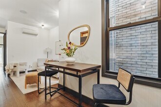 43 Thorne St in Jersey City, NJ - Building Photo - Building Photo