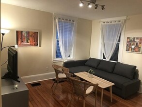 254 Amory St, Unit 1 in Boston, MA - Building Photo - Building Photo
