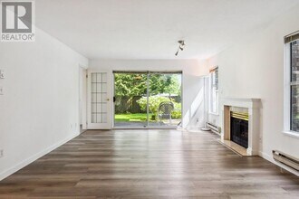 7368-7368 Royal Oak Ave in Burnaby, BC - Building Photo - Building Photo
