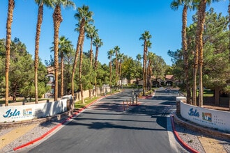 Isla At South Shores in Las Vegas, NV - Building Photo - Building Photo