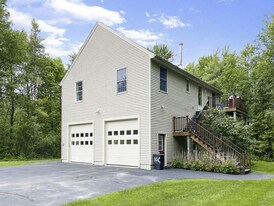 10 Buffalo Ln in York, ME - Building Photo