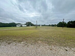 4819 US-281 in Burnet, TX - Building Photo - Building Photo