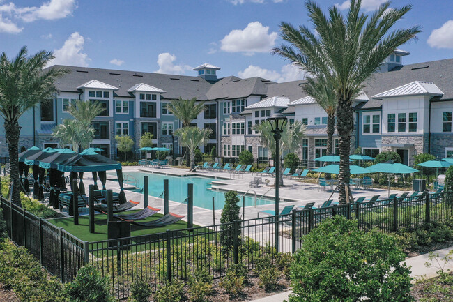 Addison at Sunlake in Land O Lakes, FL - Building Photo - Building Photo