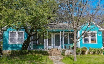 202 E 31st St in Austin, TX - Building Photo