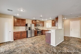 312 Snow Dome Ave in North Las Vegas, NV - Building Photo - Building Photo