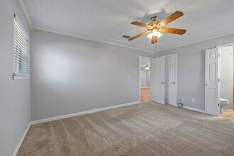 7209 Janetta Dr in Fort Worth, TX - Foto de edificio - Building Photo