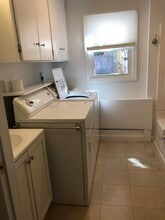 45 Barrett St, Unit Heat Included in South Burlington, VT - Foto de edificio - Building Photo