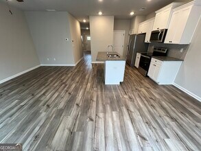 130 Skipjack Ct in Covington, GA - Building Photo - Building Photo