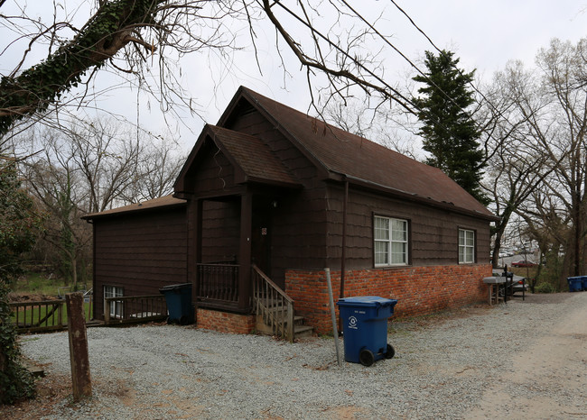 508 Gordon St in Durham, NC - Building Photo - Building Photo