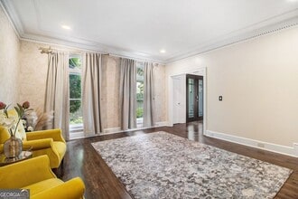 8255 Habersham Waters Rd in Atlanta, GA - Building Photo - Building Photo