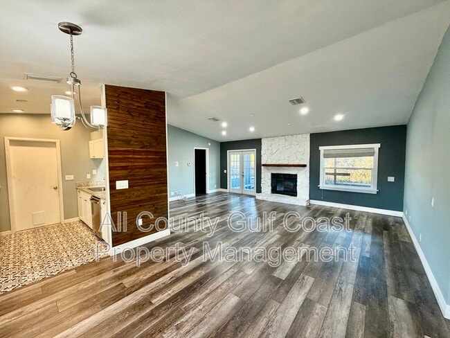 8035 56th Ct E in Palmetto, FL - Building Photo - Building Photo