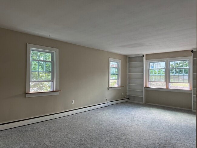 15 Prospect St in Essex, CT - Building Photo - Building Photo