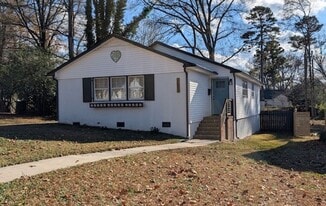 2623 Beechwood St in Greensboro, NC - Building Photo