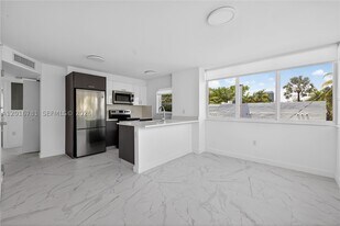 1552 Euclid Ave in Miami Beach, FL - Building Photo