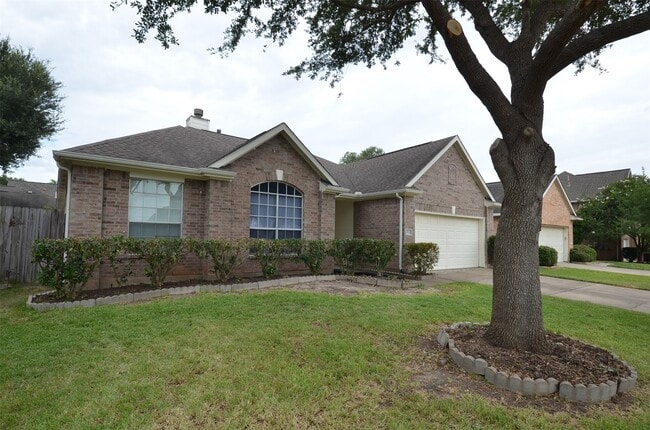 property at 19714 Fernhaven Dr