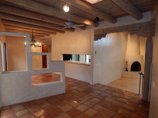 property at 1005 Calle Dorthia