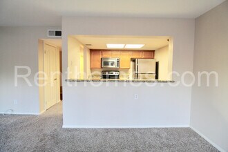 14912 Av. Venusto in San Diego, CA - Building Photo - Building Photo