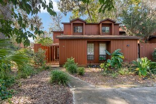 900 SW 62nd Blvd in Gainesville, FL - Building Photo