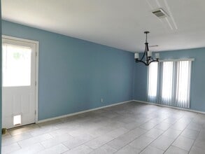 1213 M Terrace in Barling, AR - Building Photo - Building Photo