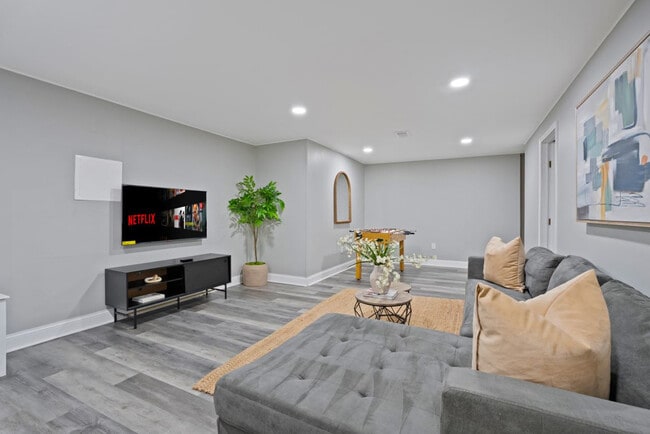 508 S Warrington Rd in Des Plaines, IL - Foto de edificio - Building Photo