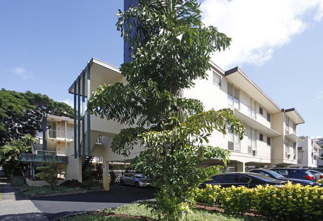 Belvedere in Honolulu, HI - Building Photo - Building Photo