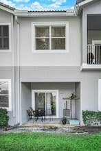 3021 Grandiflora Dr in Greenacres, FL - Building Photo - Building Photo