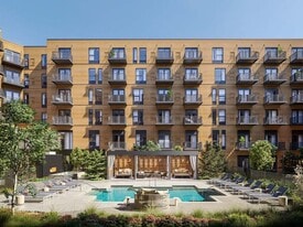 Bellamy Minnetonka in Hopkins, MN - Building Photo