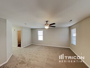 507 Menlo Pk Rd in Greensboro, NC - Building Photo - Building Photo