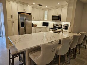 3951 NE 17th Ave in Pompano Beach, FL - Building Photo - Building Photo