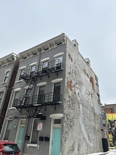 1818 Logan St, Unit 3 in Cincinnati, OH - Building Photo - Building Photo