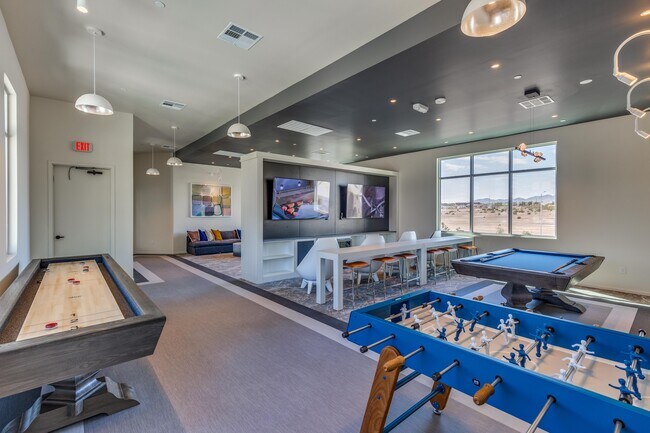 Element 12 in Henderson, NV - Building Photo - Interior Photo
