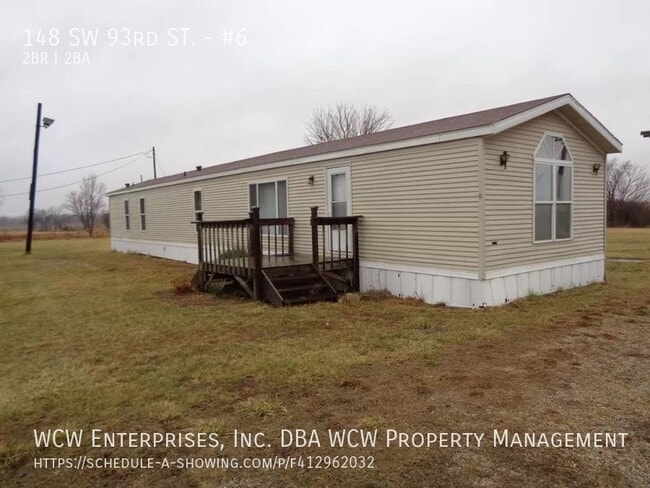 148 SW 93rd St in Wakarusa, KS - Building Photo - Building Photo