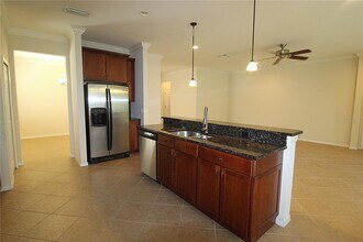6911 44th Terrace E in Bradenton, FL - Building Photo - Building Photo