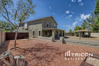 7713 S 47th Ln in Phoenix, AZ - Building Photo - Building Photo