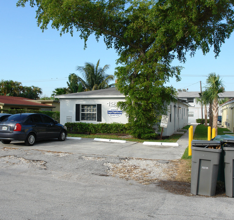 1241 NE 14th Ave in Fort Lauderdale, FL - Building Photo