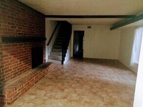 3301 79th St, Unit B in Lubbock, TX - Building Photo - Building Photo