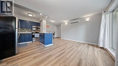 640 GREY St in Brantford, ON - Building Photo - Building Photo
