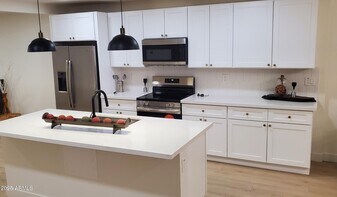 2320 E Whitton Ave in Phoenix, AZ - Building Photo