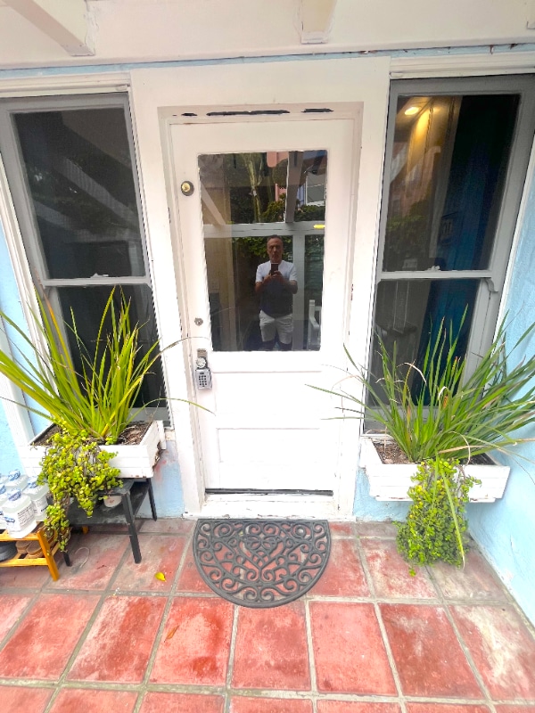 212 N Coast Hwy in Laguna Beach, CA - Foto de edificio - Building Photo