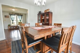 912 Tudor Ln in Clarksville, TN - Building Photo - Building Photo